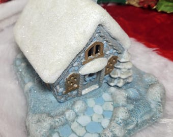 Hand Painted Scioto Mold Ceramic Bisque Christmas Village House w/ Faux Snow (invcr41 #20)