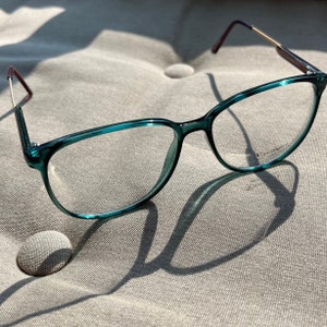 Green Oversized Round Frames - Vanderbilt - New Old Stock - Demo Lenses - 58-16-147