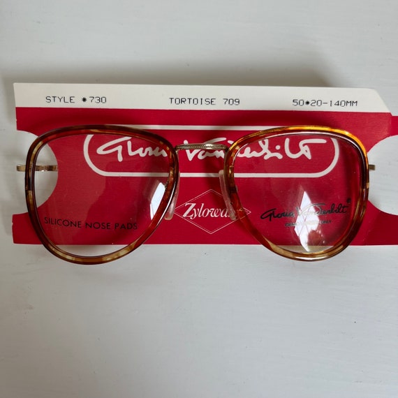 Tortoise Shell Gloria Vanderbilt Frames - 50-20-1… - image 2
