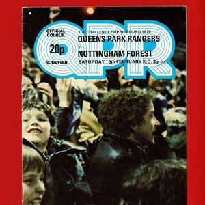 1978年 クイーンズ・パーク・レンジャーズ対ノッティンガム・フォレスト サッカープログラム - 1978年2月 - FAカップ - サッカーファンへのギフト。チーム・バース！(VX61)