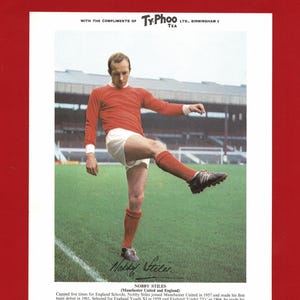 ノビー・スタイルズ マンチェスター・ユナイテッド - オリジナルXL 1969 サッカー選手カード - マンチェスター・ユナイテッドFC - Typhoo Tea プレミアムサッカーカード - サッカーファン (XO01)
