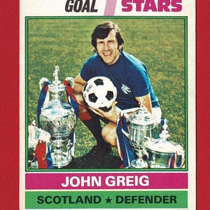 JOHN GREIG - Tarjeta de goma de futbolista ORIGINAL de 1977 - Scotland & Rangers Football Club - Tarjeta de fútbol Topps All Stars - Regalo para fanáticos del fútbol (RI05)