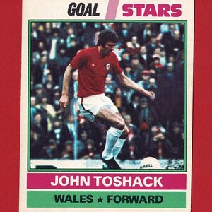 JOHN TOSHACK - ORIGINAL 1977 Footballer Gum Card - Liverpool Football Club  - Topps All Stars Football Card - Soccer Fan Gift (RI05)