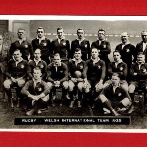 Cartão 1935 WALES RUGBY TEAM - Cartão fotográfico original de cigarro e tabaco dos anos 1930 - Ardath - Jogadores da Welsh International Rugby Union (VC09)