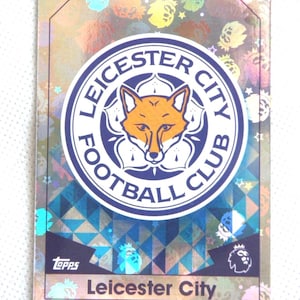STEMMA LEICESTER CITY F.C. - Carta da collezione calcistica - Stemma del Leicester City Football Club - Carta laminata Topps - Regalo per tifosi di calcio (OS01)
