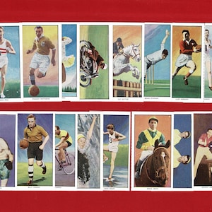 Juego de cartas de las ESTRELLAS DEPORTIVAS BRITÁNICAS de 1956, original y genuino, incluye cartas de boxeo, fútbol, críquet, carreras de autos, tenis y natación. Regalo para fanáticos de los deportes (XB03)