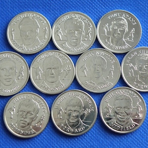 10 x ENGLAND FOOTBALL MEDAILLONS - Original 1998 France &#39;98 F.I.F.A. WM-Fußball-Medaillen. England Players Shearer, Gascoigne, etc(OS01)