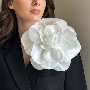 Oversize White Fabric Flower Brooch