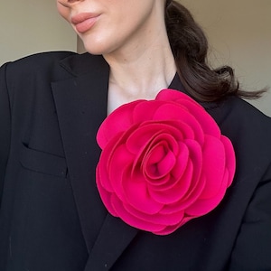 Silk Rose Large Brooch, Elegant Flowers Pin for Clothes, Big Flower Corsage, Engagement Party Flower