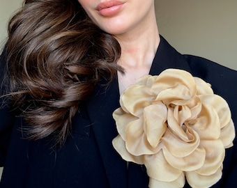 Big Beige Flower Brooches, Silk Rose Floral Brooch, Large Shoulder Pin, Party Flower for Women