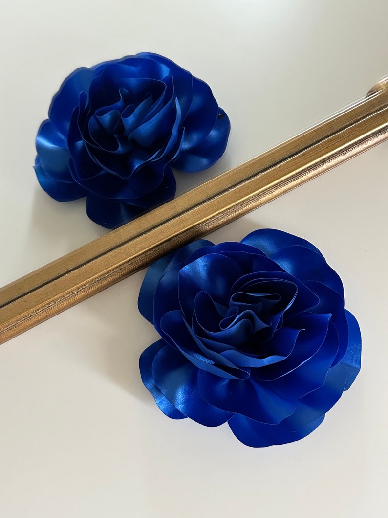 Dark Blue Flower Brooch