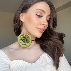 Green Rose Flower Choker Necklace, Handmade