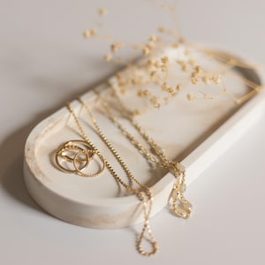 Oval Concrete Catchall Tray | Modern Kitchen & Bathroom Decor | Jewelry + Accessory Tray | Vanity Tray | Modern Soap Tray