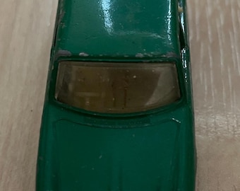 Pequeño coche de juguete vintage matchbox m.g 1100 nº 64 de Lesney (usado).