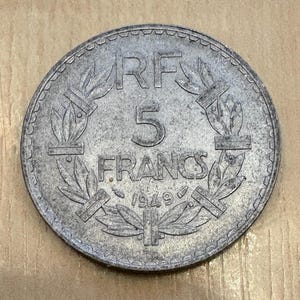 フランス 5フラン 銀貨 1960年　外国　レア フランス 5フラン銀貨 1960年銘 種まく女神 量目11.9g 銀835 極美品