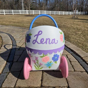Aangepaste naam en bloemen Little Tikes klassiek poppenbuggy