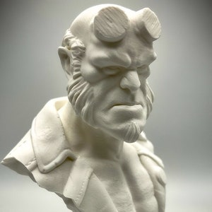 3D Printed Hellboy Bust with Stand