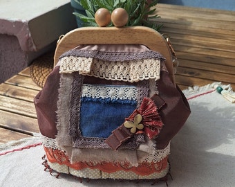Vlinder thema zigeuner clutch tas met kralen riem, handgemaakte shabby chique clutch portemonnee, kleine patchwork kunst kant handtas, uniek ontworpen