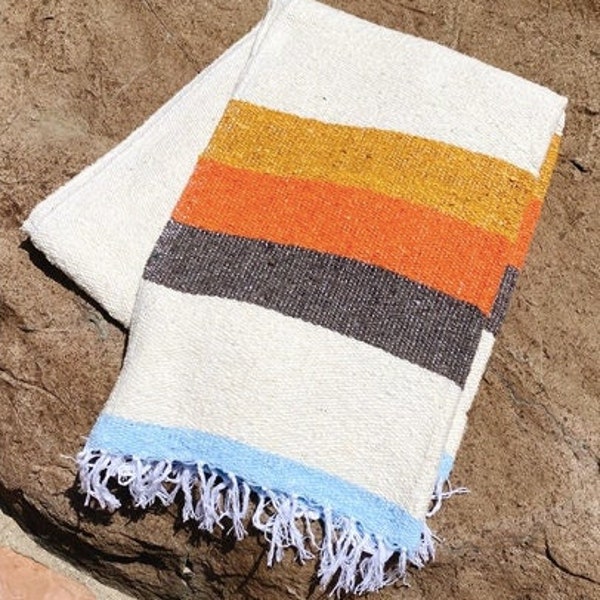 70s Blanket Throw - Beach Blanket, Handwoven Blanket, Boho Blanket, Bed Throw, Tapestry, Picnic Blanket, Mexican Blanket, Vintage Throw