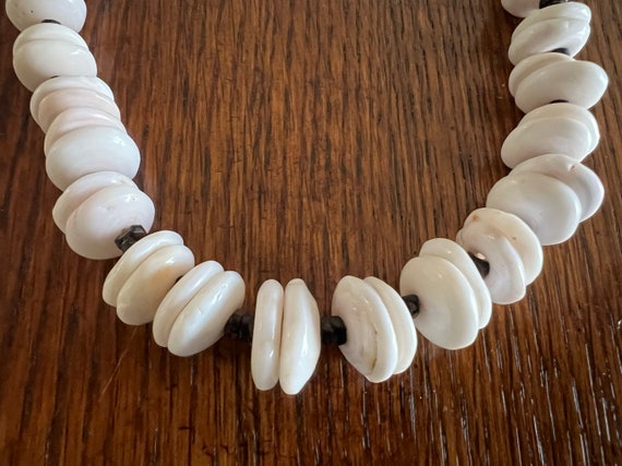 VINTAGE 70’s Puka Shell Choker with Coconut Shell… - image 5