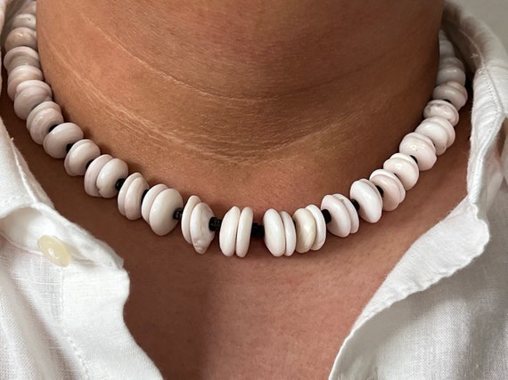 VINTAGE 70’s Puka Shell Choker with Coconut Shell… - image 9