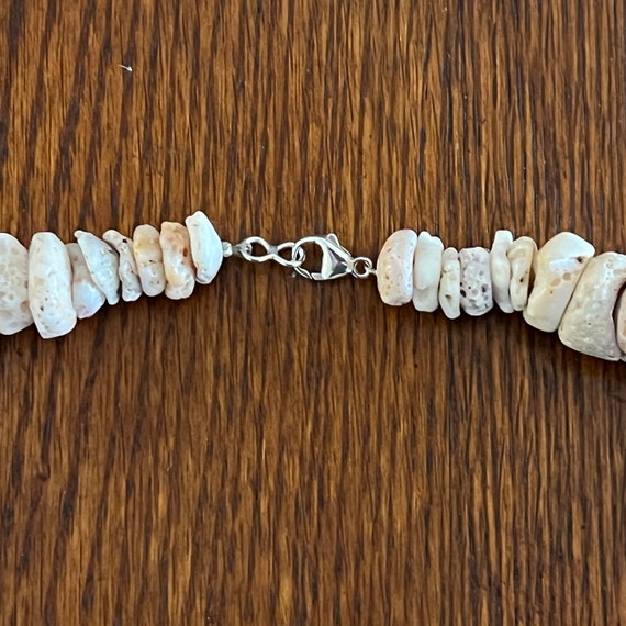 Vintage 70s Large Hawaiian Puka Shell Necklace wi… - image 8