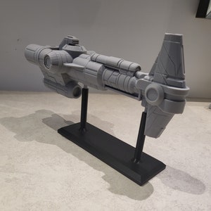 1/1100 Hammerhead Battleship - Model Warship 11&quot; Long - Scifi Space Movie Props