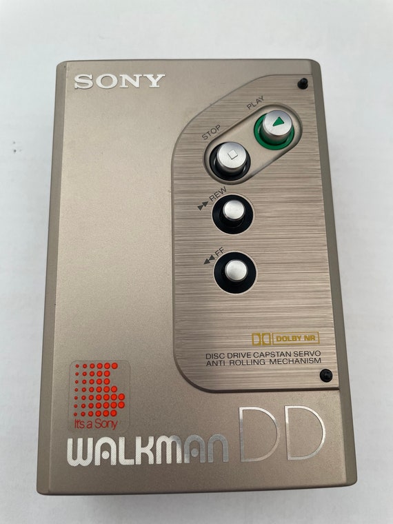 SONY Walkman WM-DD1 - Optically Good, Technically Partially