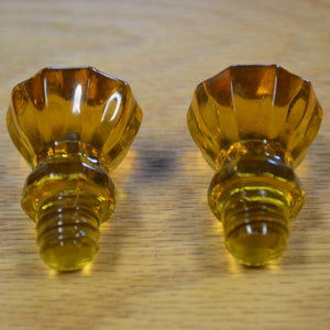 ANTIEK AMBER-schroefdraadknoppen