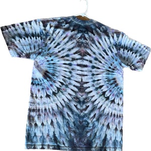 Double Fan Fold Incline Ice Dye