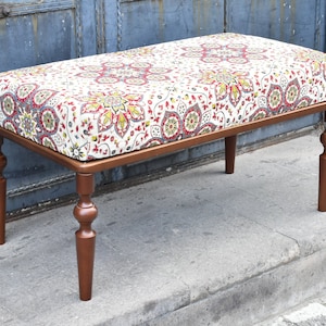 Pouf, Bench, Footstool, Ottoman, Wooden pouf, Handmade furniture, Turkish rug bench, Home decor, Dining room bench, Boho decor, Handmade