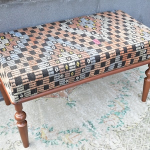 Pouf, Bench, Footstool, Ottoman, Wooden pouf, Handmade furniture, Turkish rug bench, Home decor, Dining room bench, Boho decor, Handmade