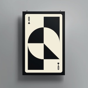 Arte de pared de la Reina de Tréboles / Impresión art déco moderna que presenta la icónica carta de la Reina de Tréboles en un diseño atrevido y llamativo • Descarga digital