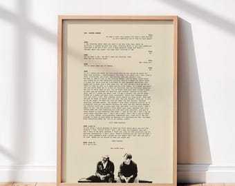Op de afbeelding: Een ingelijste print met een beige achtergrond en zwarte filmscripttekst in typemachine-stijl uit Good Will Hunting. Onderaan toont een zwart-witfoto twee figuren die op een bankje zitten, een scène uit de film weergevend.