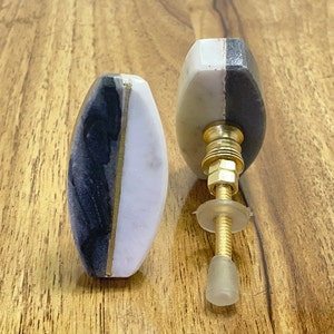 Granite Style Stone Knob / White with Gray Stone Accent / Oval Drawer Handle Cabinet Door Pull / Granite Style Polished Smooth Natural knob