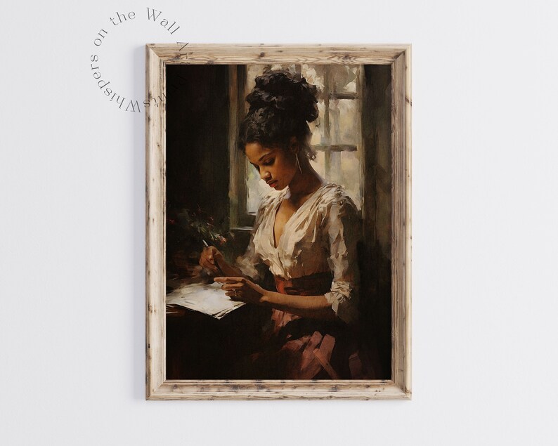 Peut inclure: Une peinture d'une femme v&ecirc;tue d'une robe blanche et d'une ceinture rouge, assise &agrave; une table et &eacute;crivant dans un livre. La femme a la peau fonc&eacute;e et les cheveux noirs, et elle regarde le livre. La peinture est situ&eacute;e dans une pi&egrave;ce avec une fen&ecirc;tre en arri&egrave;re-plan.