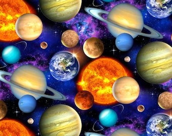 Tessuto pianeti 1/2 yard, tessuti In Space 1331E-Blk di Elizabeth's Studios, Galaxy Gift Bed Quilt Outer Space Planets Universe