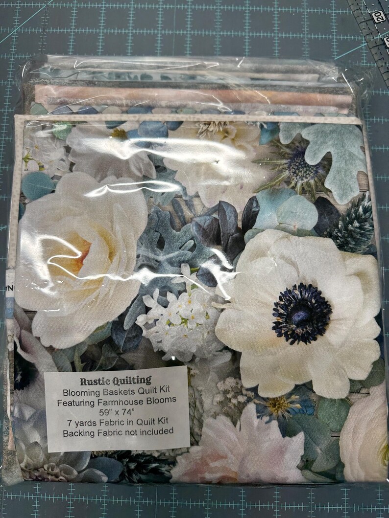 Quilt Packaging RARE Quilt Kit Farmhouse Blooms 59
