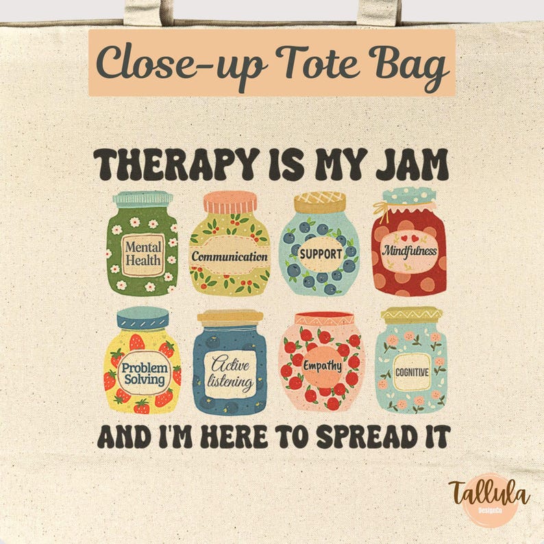 Puede incluir: Juego de tres tazas de cer&aacute;mica con acabado mate moteado. Las tazas son de color crema, gris claro y gris oscuro. Cada taza tiene un dise&ntilde;o simple y minimalista, ideal para caf&eacute; o t&eacute;.