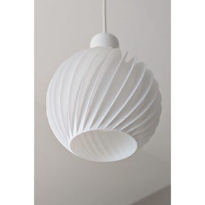 Abajur Martin Zampach Ball Twist | Decoração de Casa | Idéia de presente | Iluminação pendente