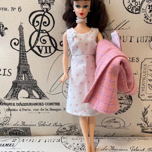 Perfectly paired with pink and white dress.  Dress sold separately.