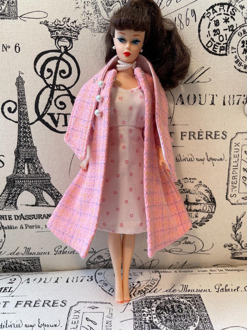 Perfectly paired with pink and white dress.  Dress sold separately.