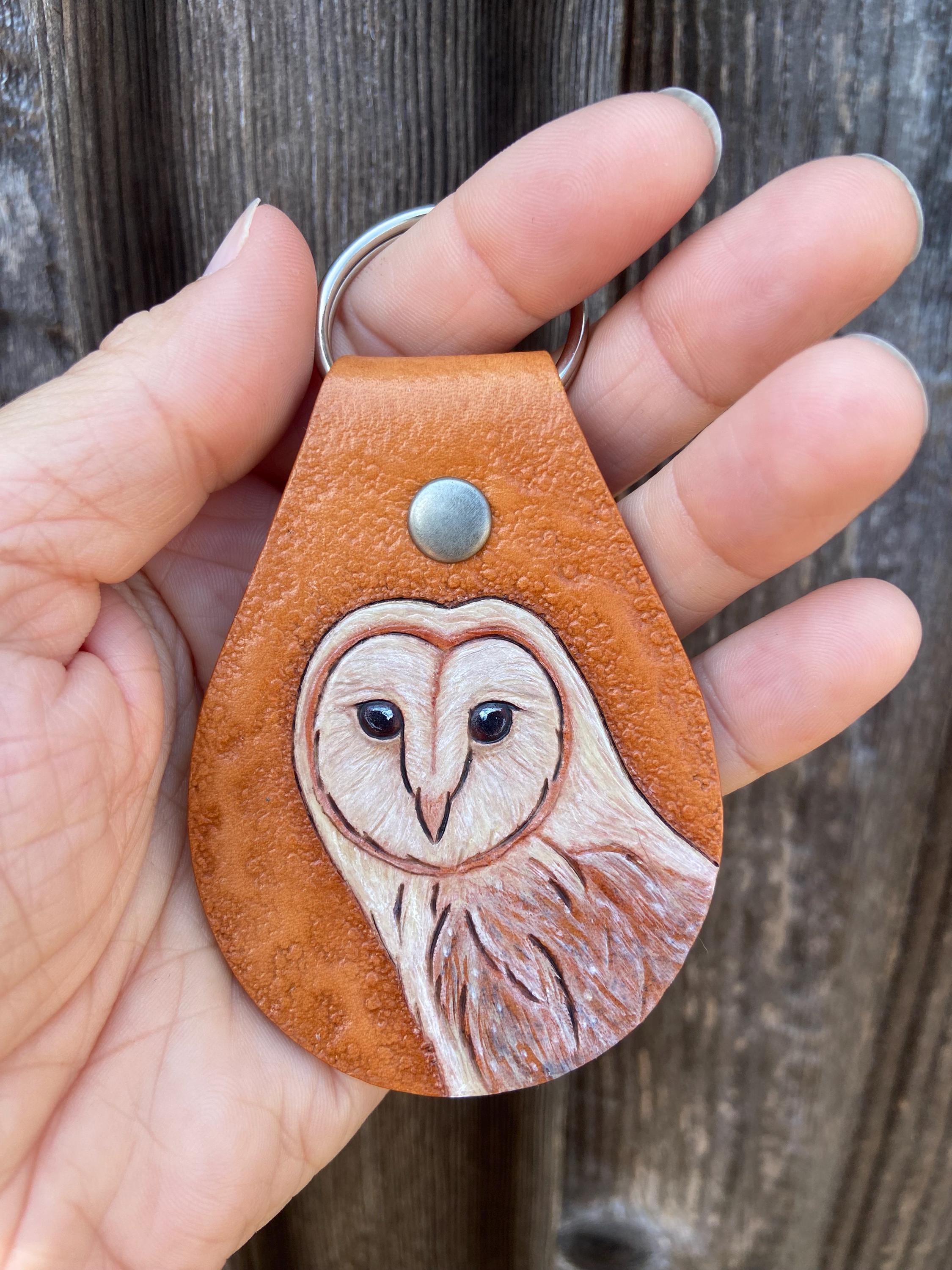 Barn Owl Keychain – Hand Tooled and Painted Leather Key Ring, Unique Bird Lover Gift