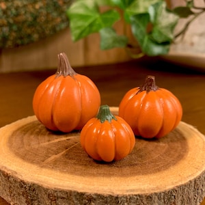 Miniature Pumpkins, Handmade Clay Pumpkin Figurines, Autumn Fairy Garden Decorations, Fall Decor, Doll House Accessories, Diorama Miniatures