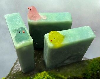 Cute little bird topped Sparkling rain & Lotus handcrafted soap. With Argan oil, Shea,Cocoa,Mango butter. Birthday/New home/Thank you