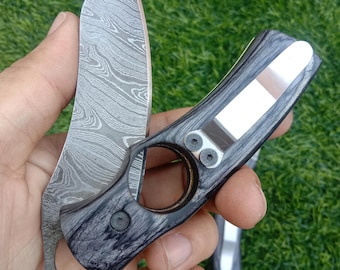 Cortador de cigarros hecho a mano de madera negra, cuchillo de cigarros de Damasco con clip, cortador de cuchillo de guillotina que corta hasta calibre de anillo 54, accesorio perfecto para cigarros