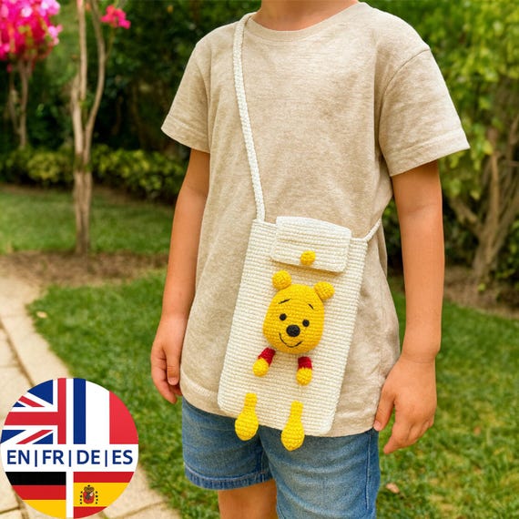 Easy Winnie the Pooh Phone Pouch Pattern in 4 Languages (en/fr/de