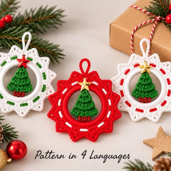 Crochet Christmas Tree Ornament Pattern, Holiday Wreath Decoration, Christmas Crochet Pattern, Xmas Tree Ornament PDF, 4 Languages