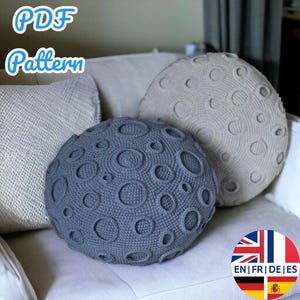 Easy Crochet Moon Pillow Pattern, Easy Pillow Pattern, Crochet Moon Pillow With Craters, English German French Spanish