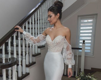 A-line Sweetheart Longsleevs Wedding Dress Appliques Buttons Back Corset Dress Elegant Wedding Dress Classic Bridal Gown